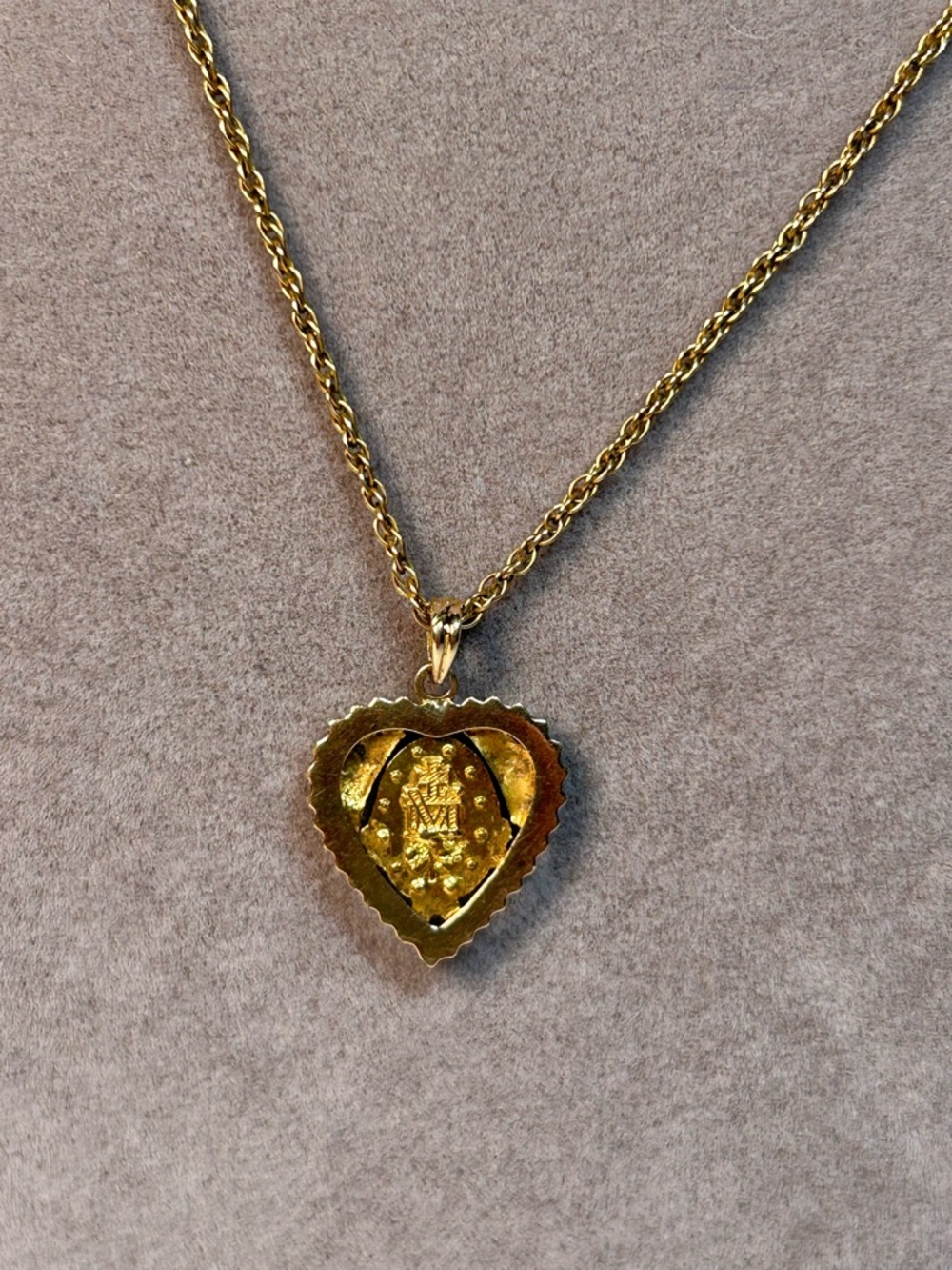 Vintage 12 Kt Gold Filled Miraculous Mary Heart Pendant Necklace - Picture 4 of 9